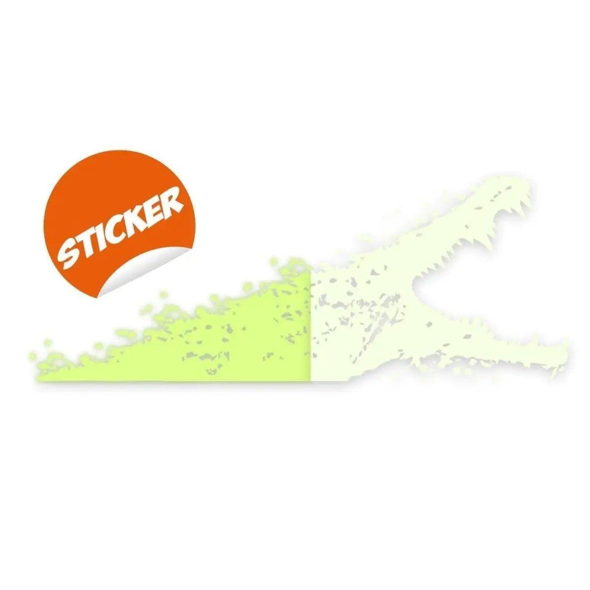 Glow in dark alligator wall sticker.