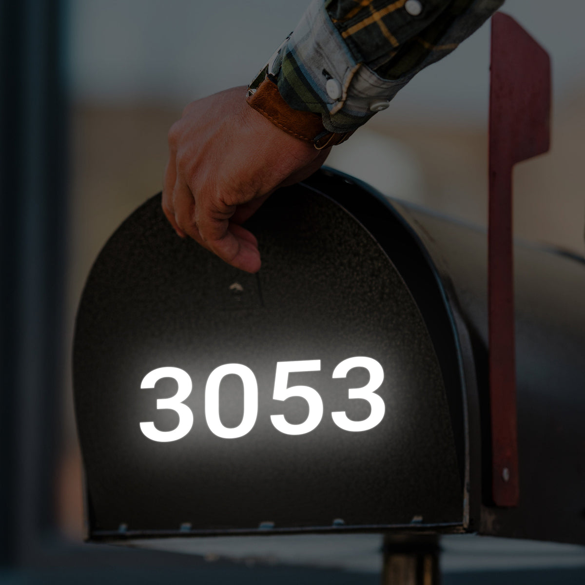 Mailbox marking set with personalized street address and house number in reflective film