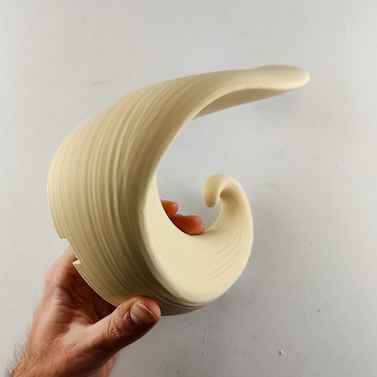 Wave Wall Shelf featuring compact ledge Suitable